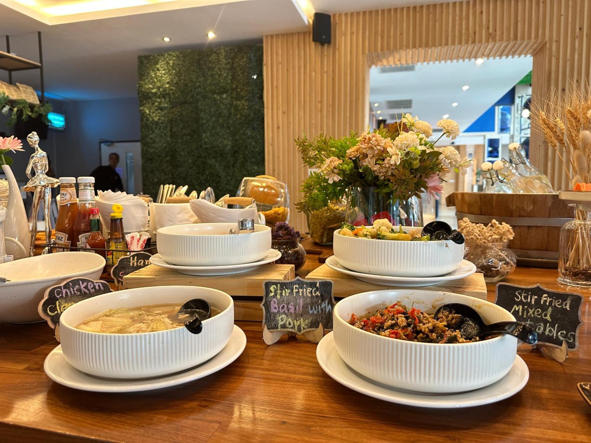 Kokotel Bangkok Dheva Thonglor מראה חיצוני תמונה