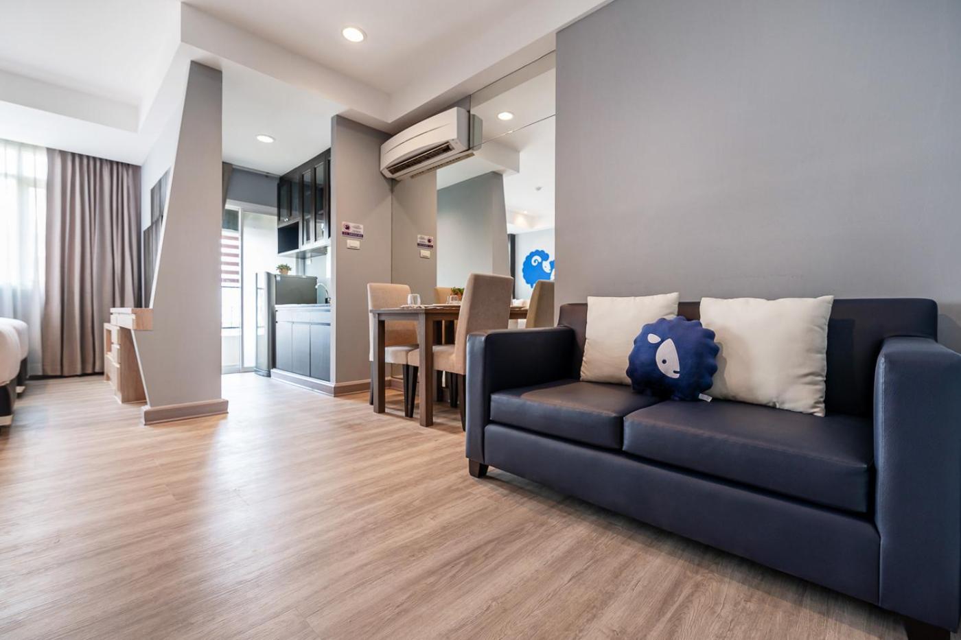 Kokotel Bangkok Dheva Thonglor חדר תמונה