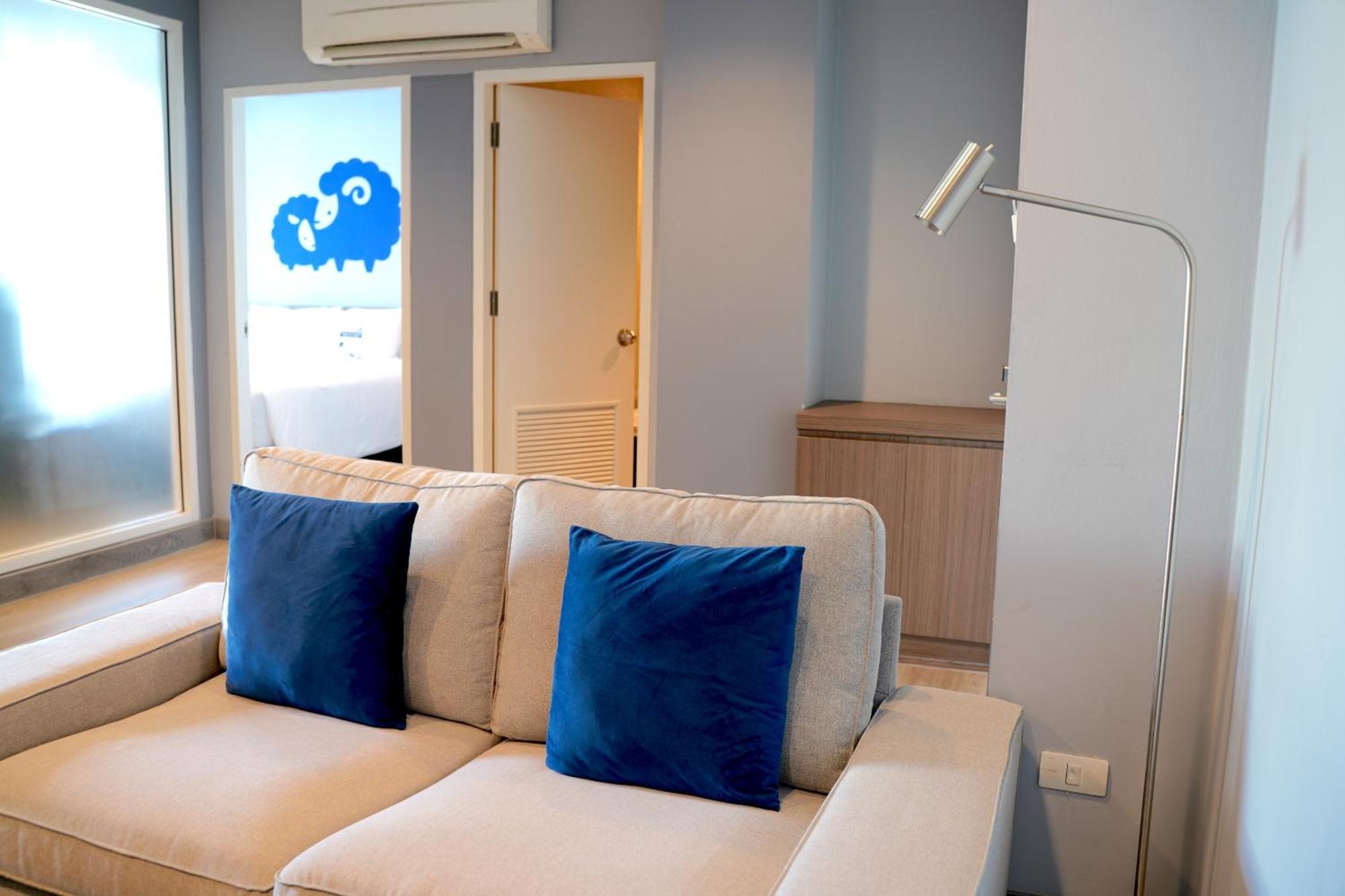 Kokotel Bangkok Dheva Thonglor חדר תמונה